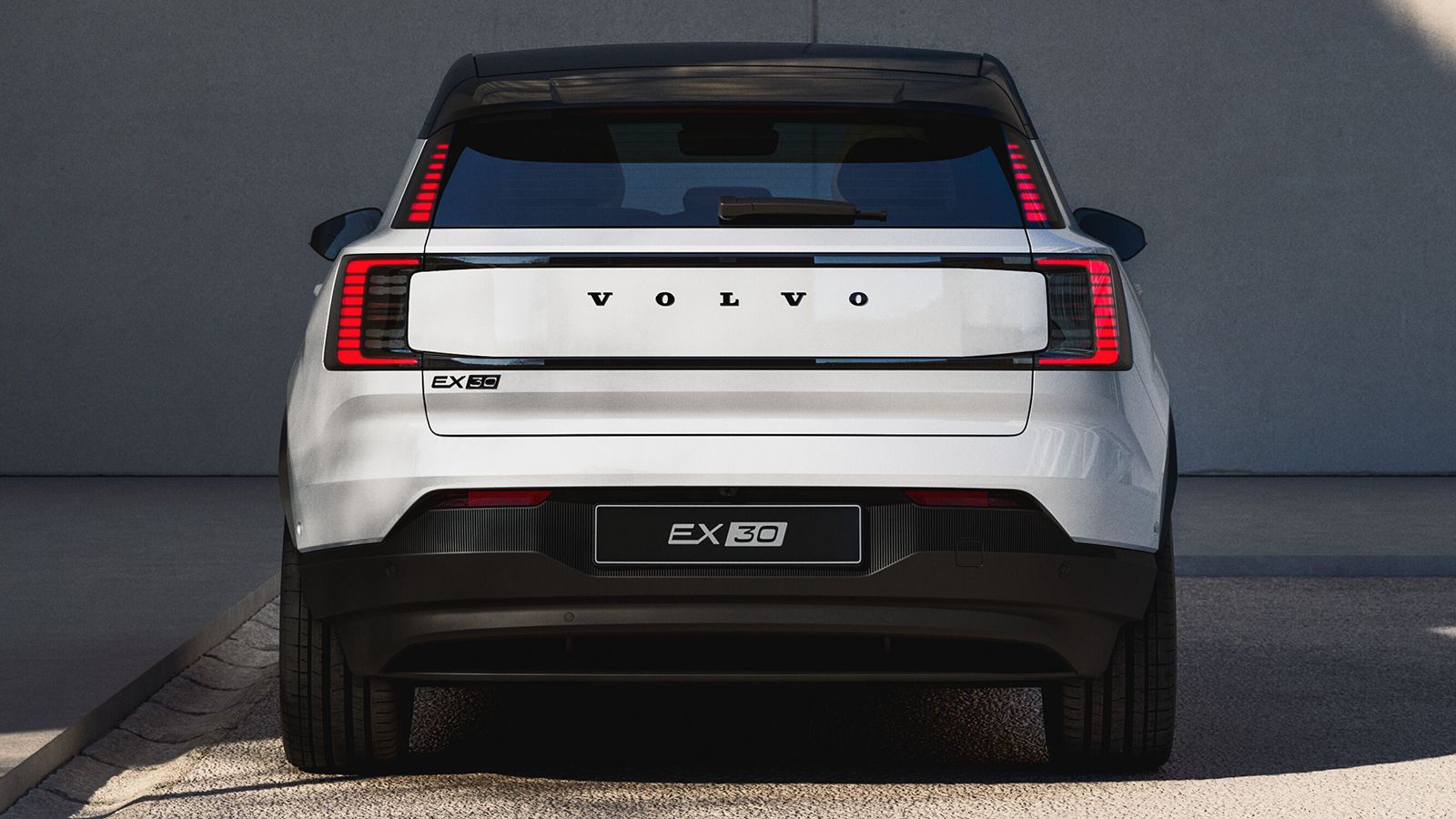 Volvo EX30: Με νέο κινητήρα 150 ίππων και αναβαθμισμένη καμπίνα